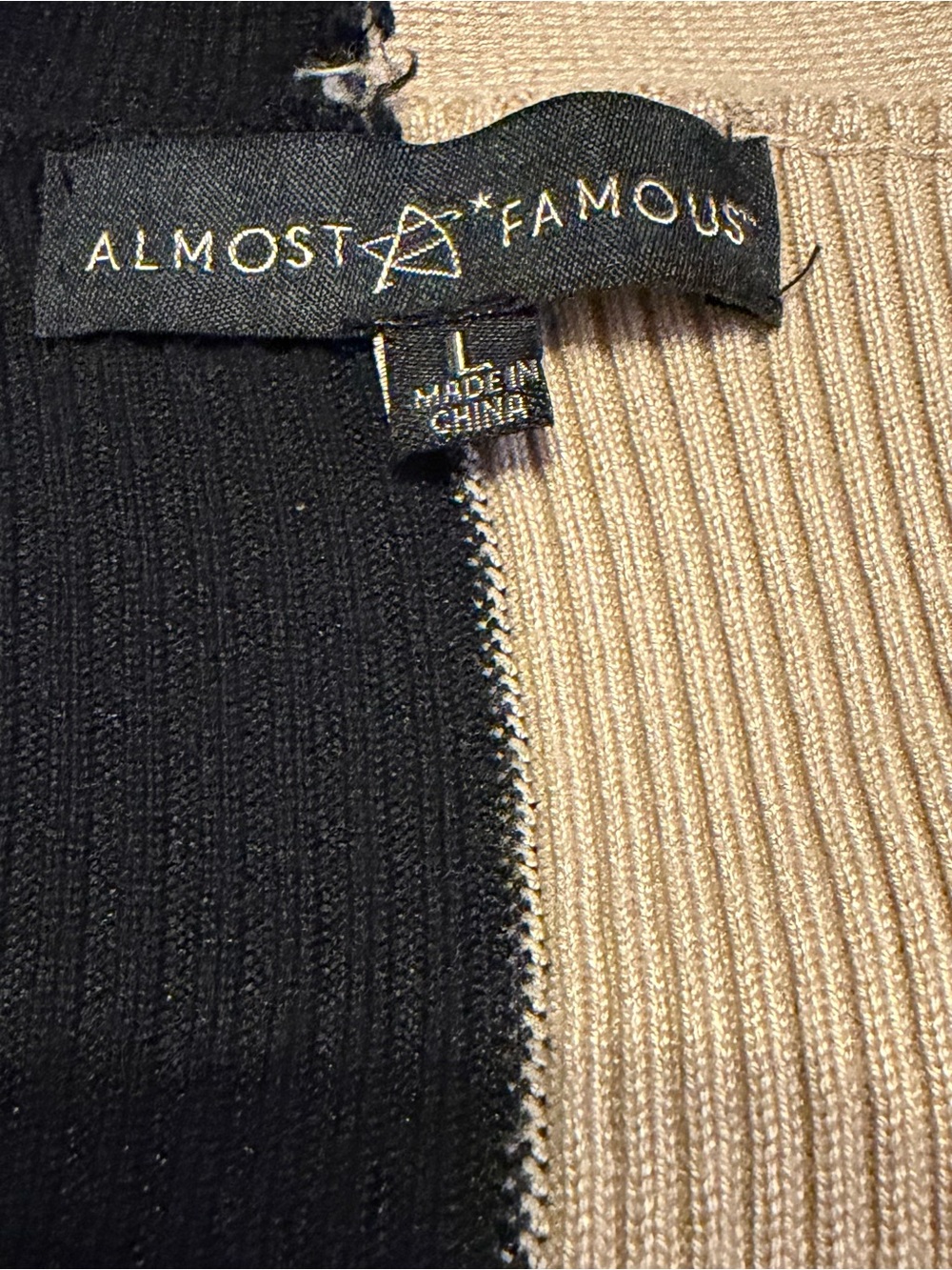 Almost Famous Black & Beige Ribbed Button-Front Cardigan - Picture 2 of 3